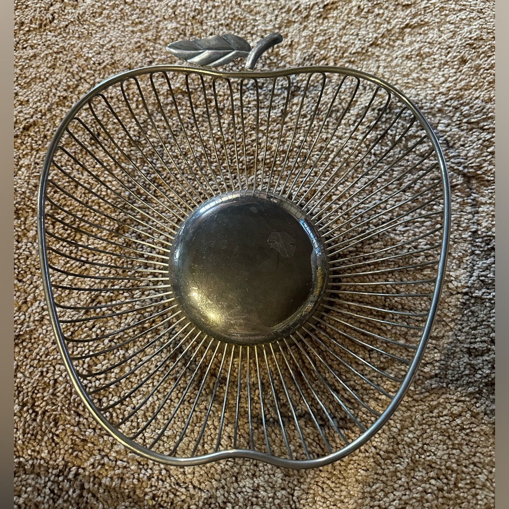 VTG | APPLE WIRE BASKET